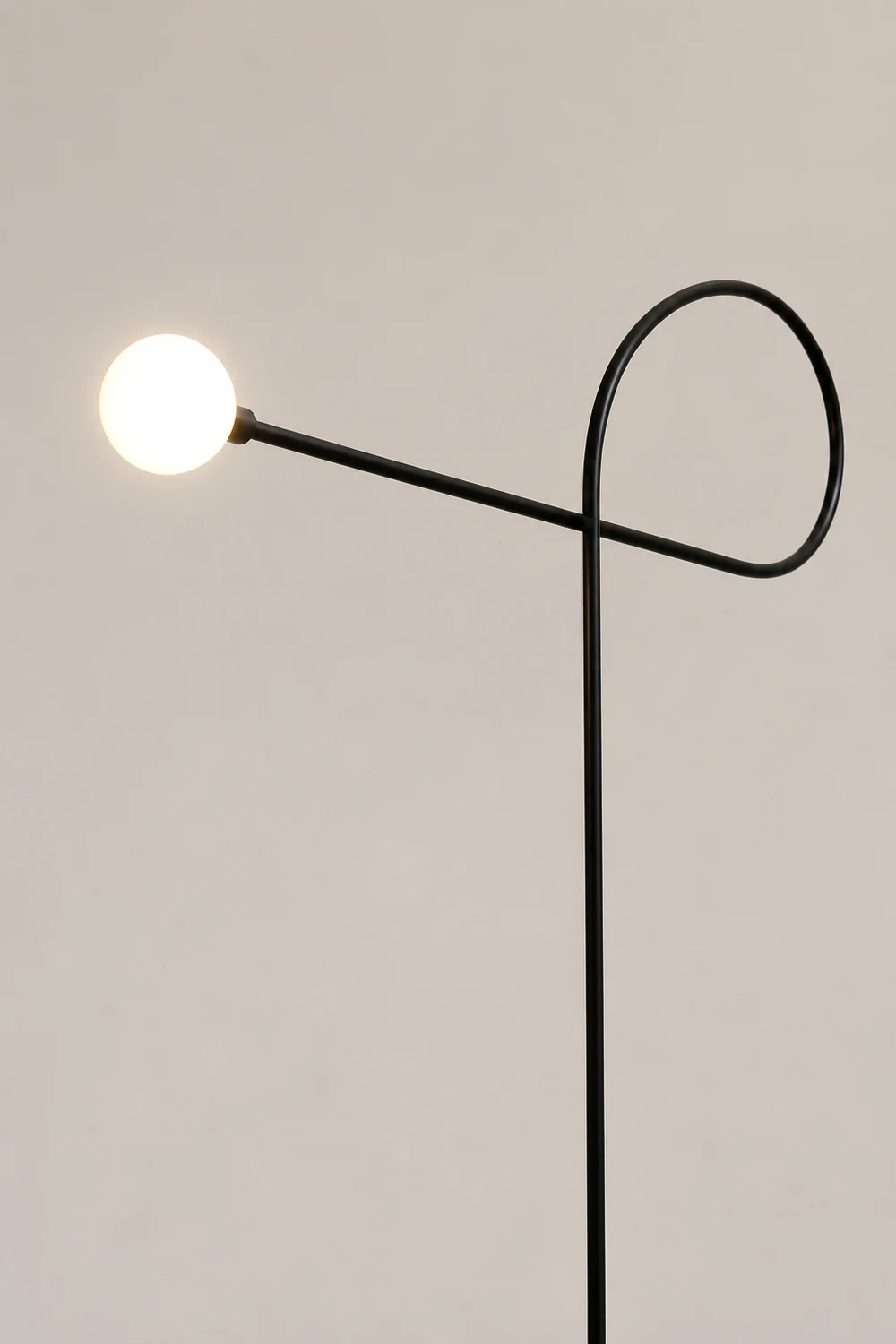 Arcane Orb Floor Lamp - Lumpaz