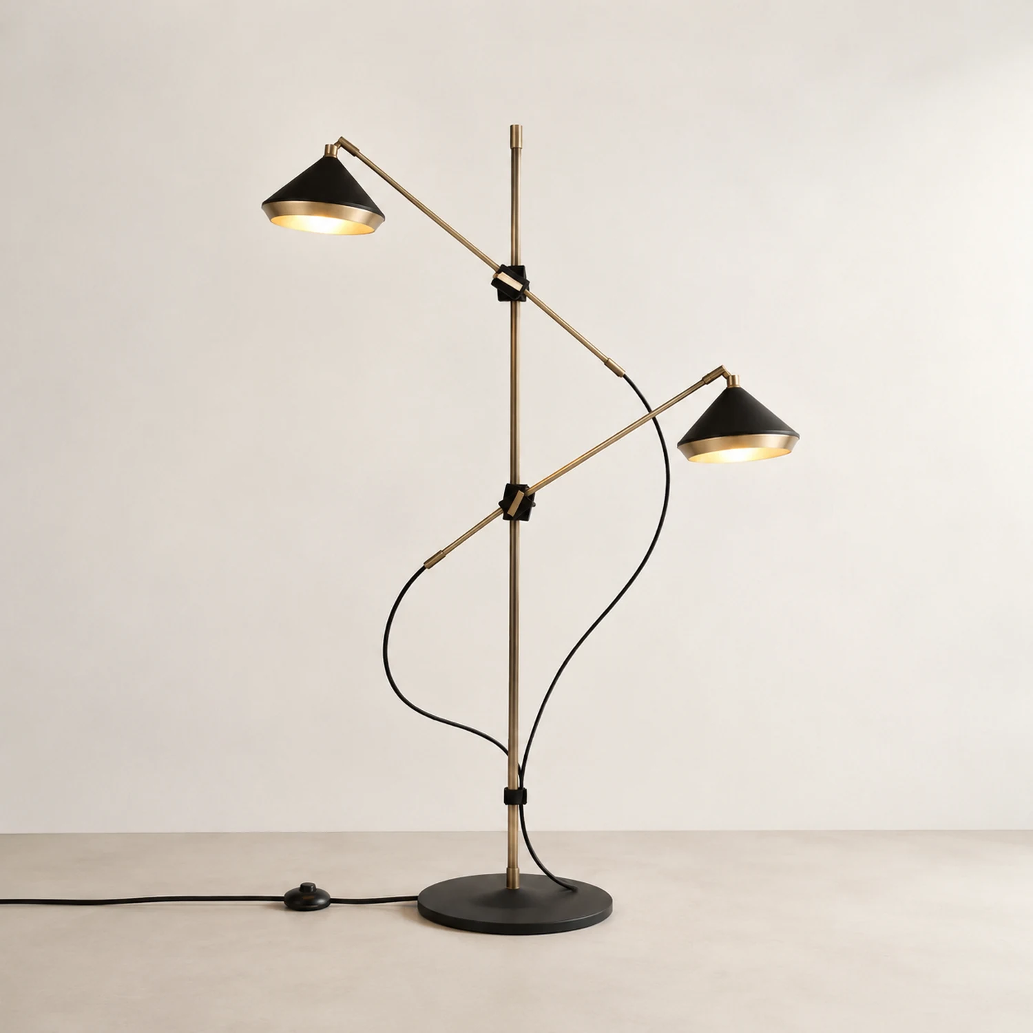 Shear Floor Lamp - Lumpaz