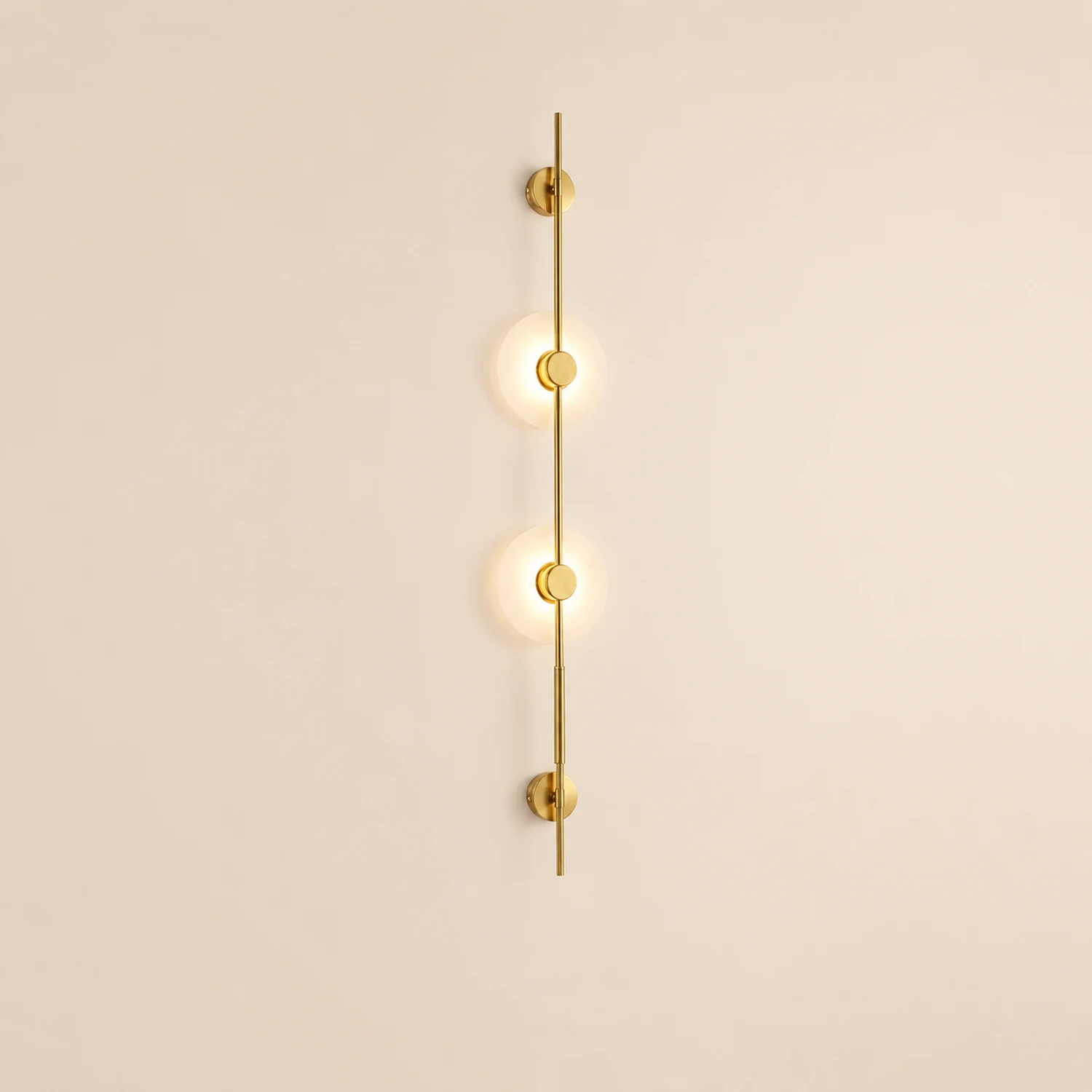 Alabaster Orb Vertical Wall Sconce - Lumpaz
