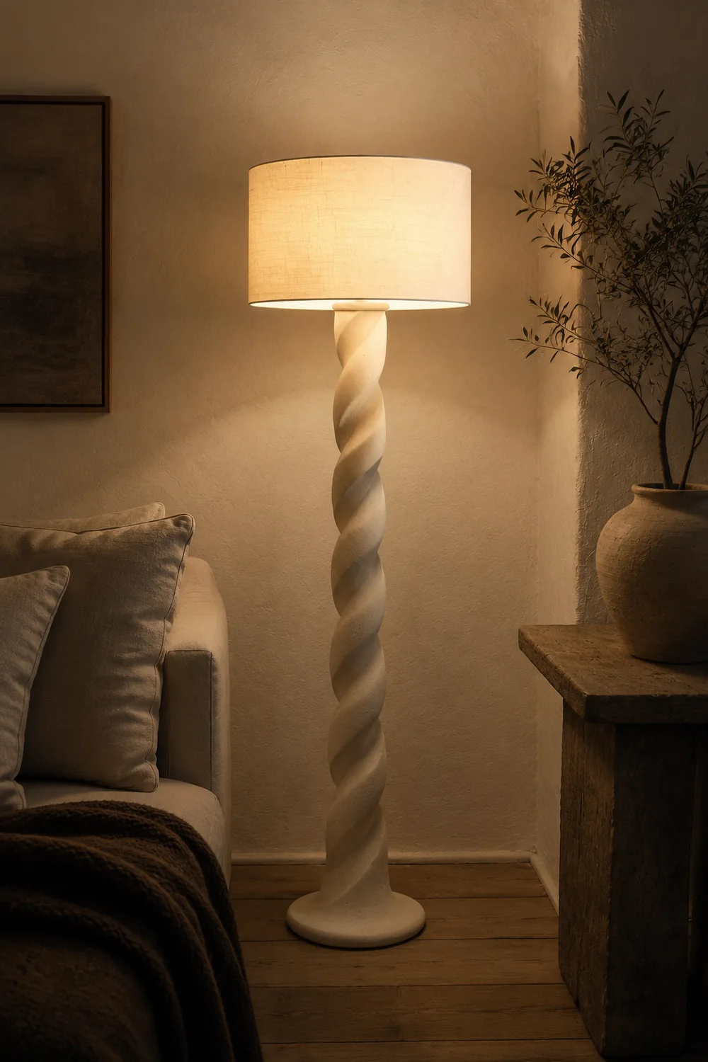 Yisi North Tower Floor Lamp - Lumpaz