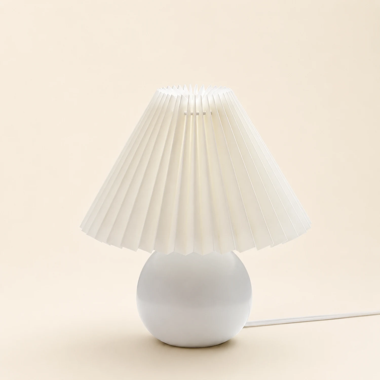 Ozawa Vintage Nachttischlampe, Creme/Beige/Weiß, Rattan/Holz/Keramik - Lumpaz