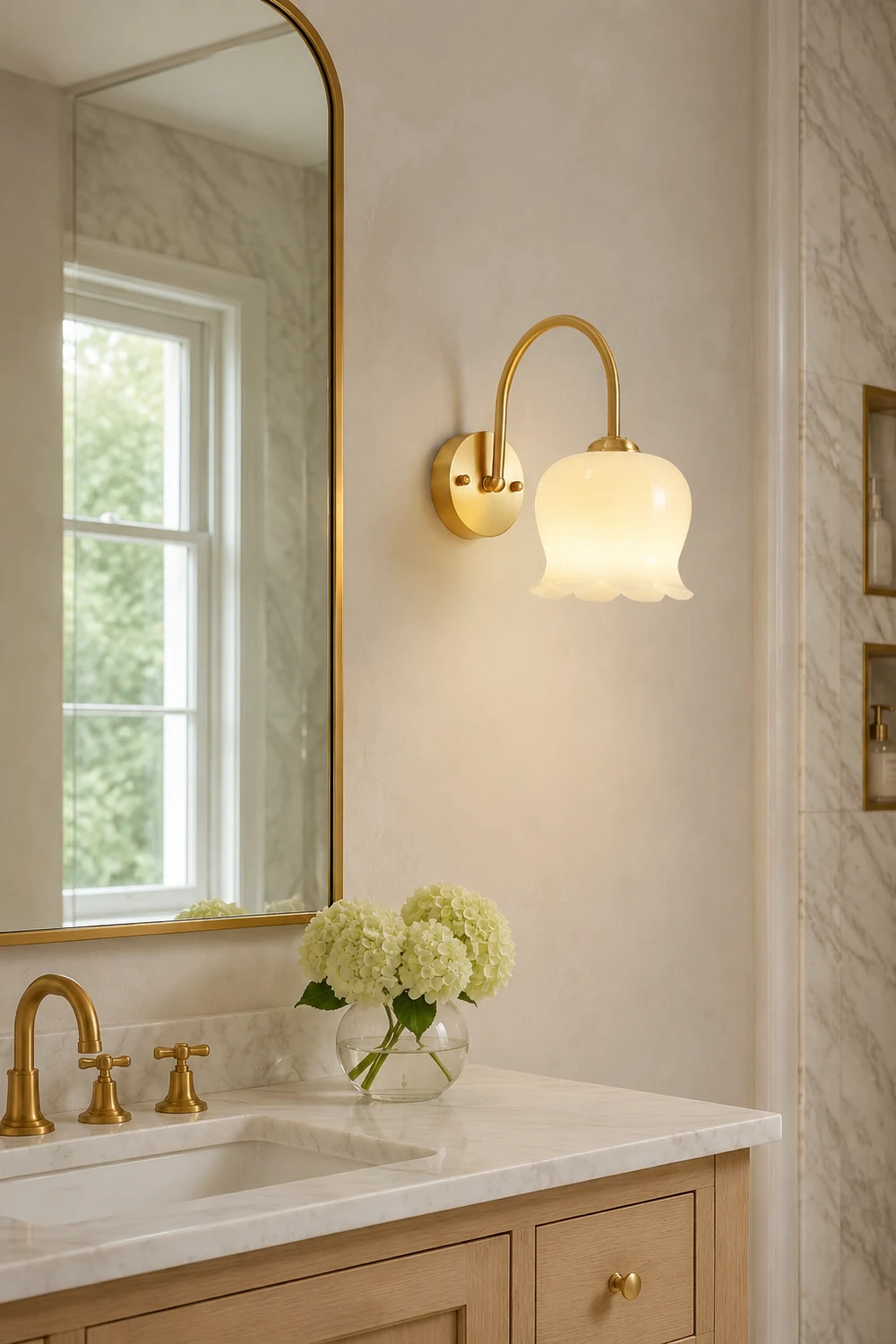 Orchids Wall Lamp - Lumpaz