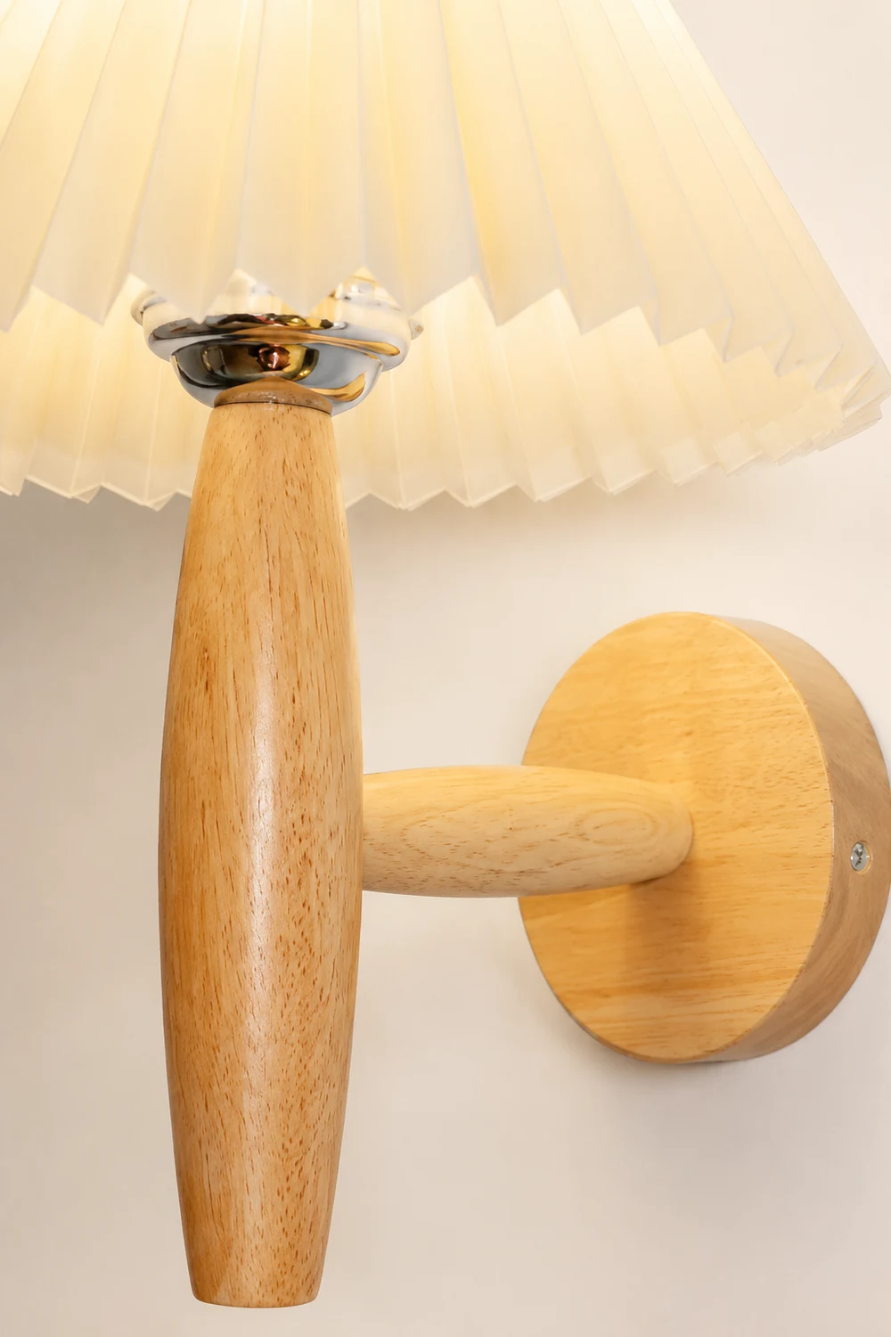 Oak Pleated Wall Light - Lumpaz