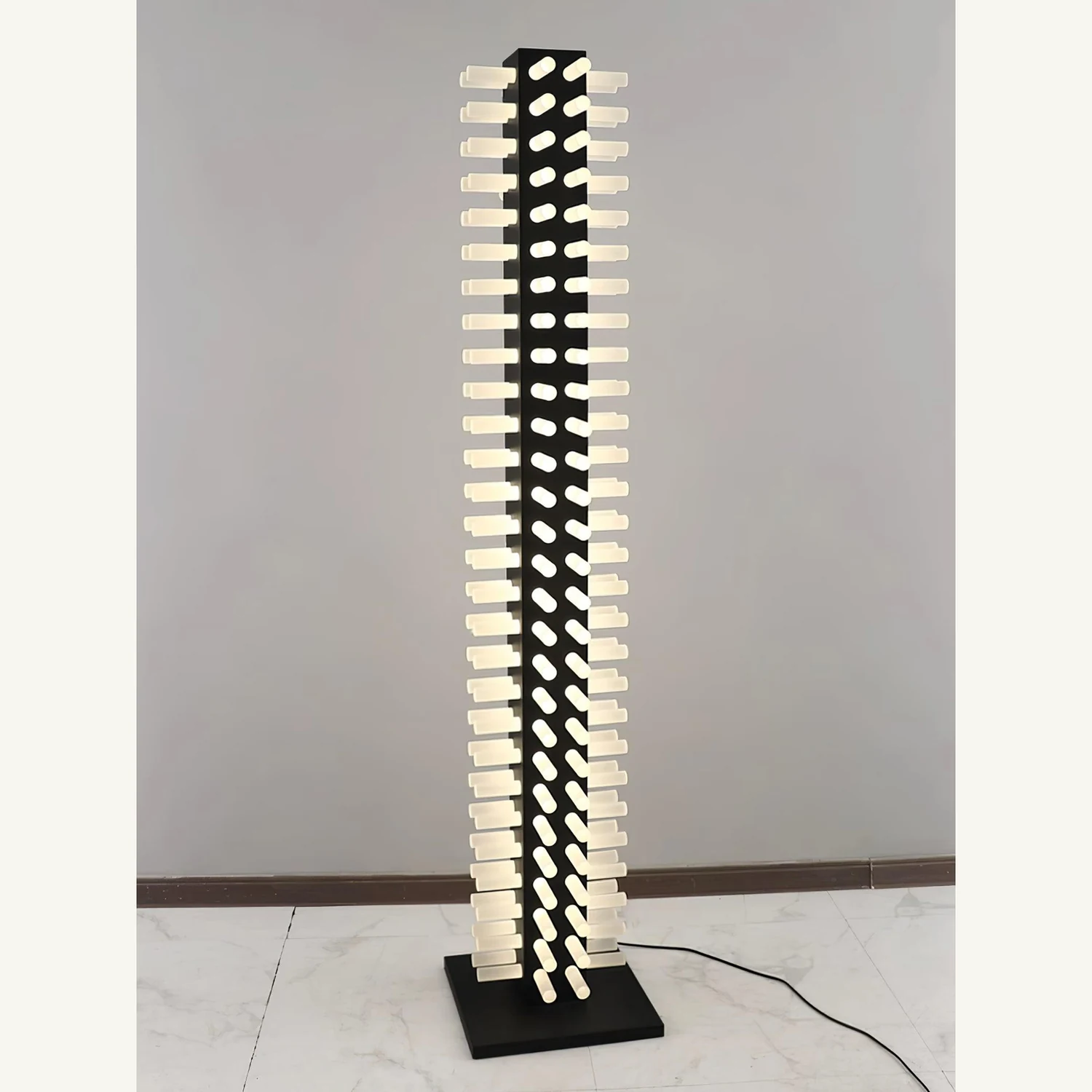 Filing Stand Floor Lamp - Lumpaz