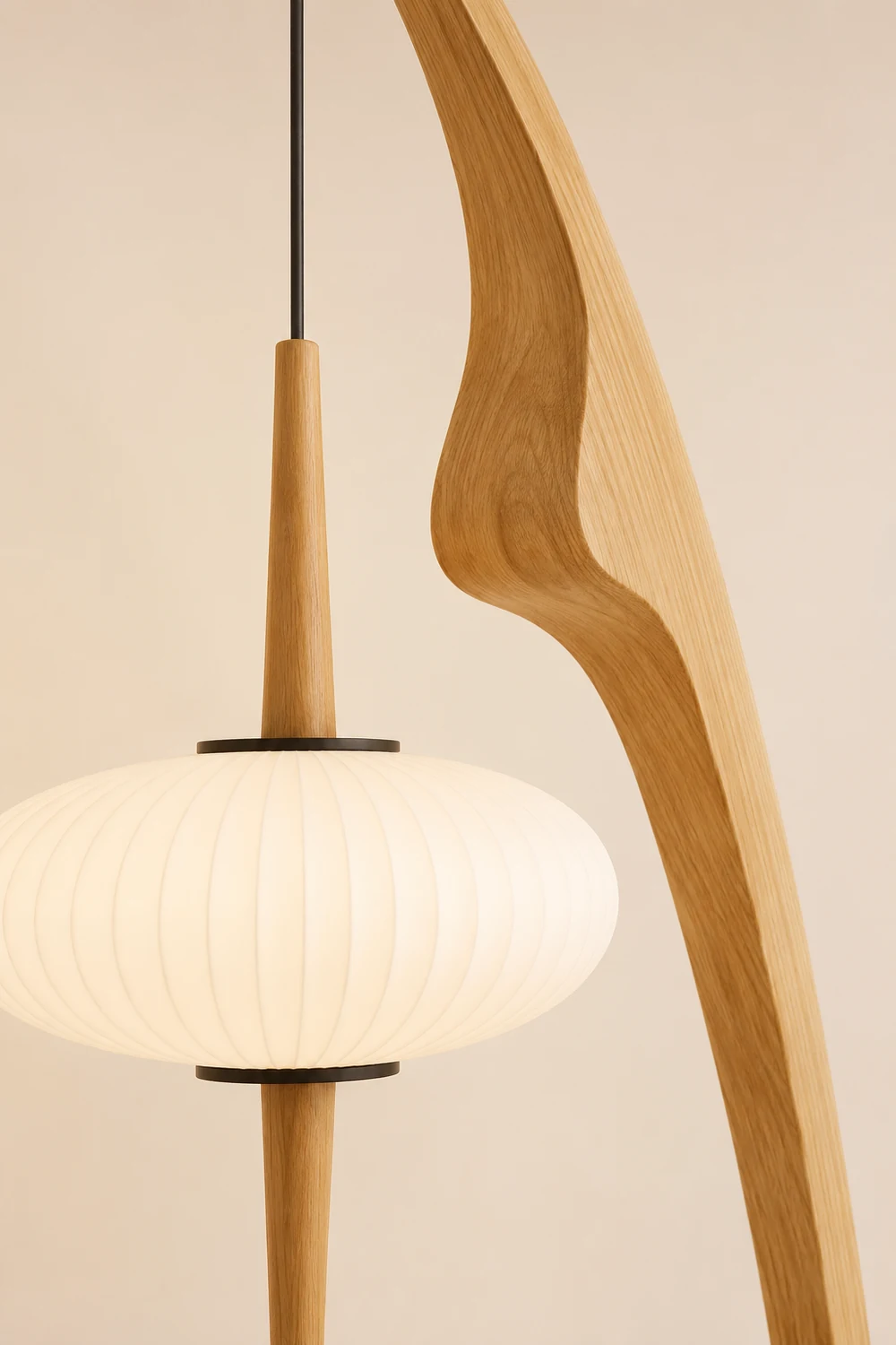 Mantis Wood Floor Lamp - Lumpaz