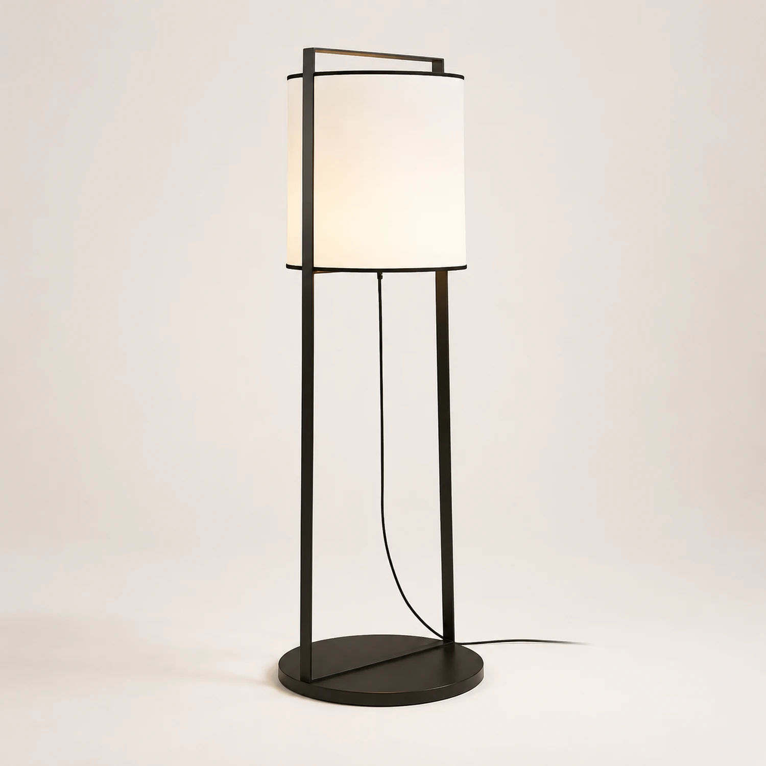 Silhouette Textile Floor Lamp - Lumpaz