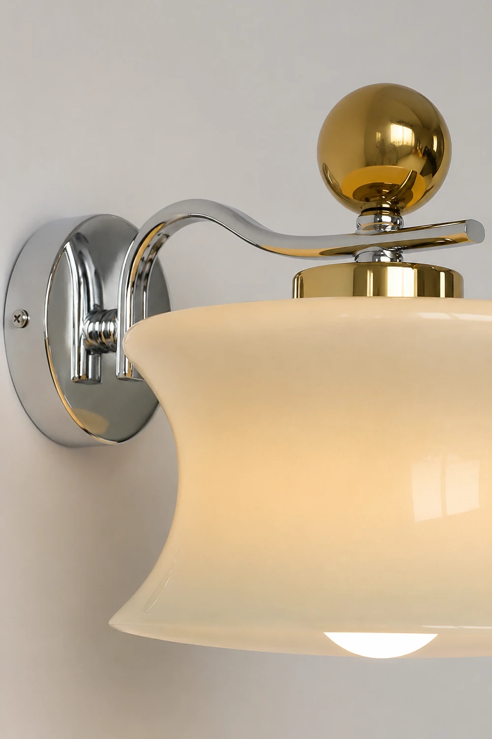 Adorn Wall Sconce - Lumpaz