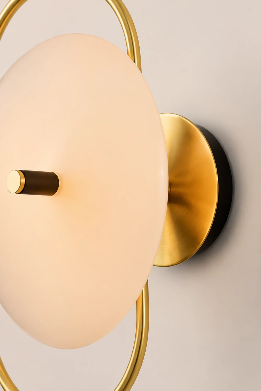 Odeon Wall Lamp - Lumpaz