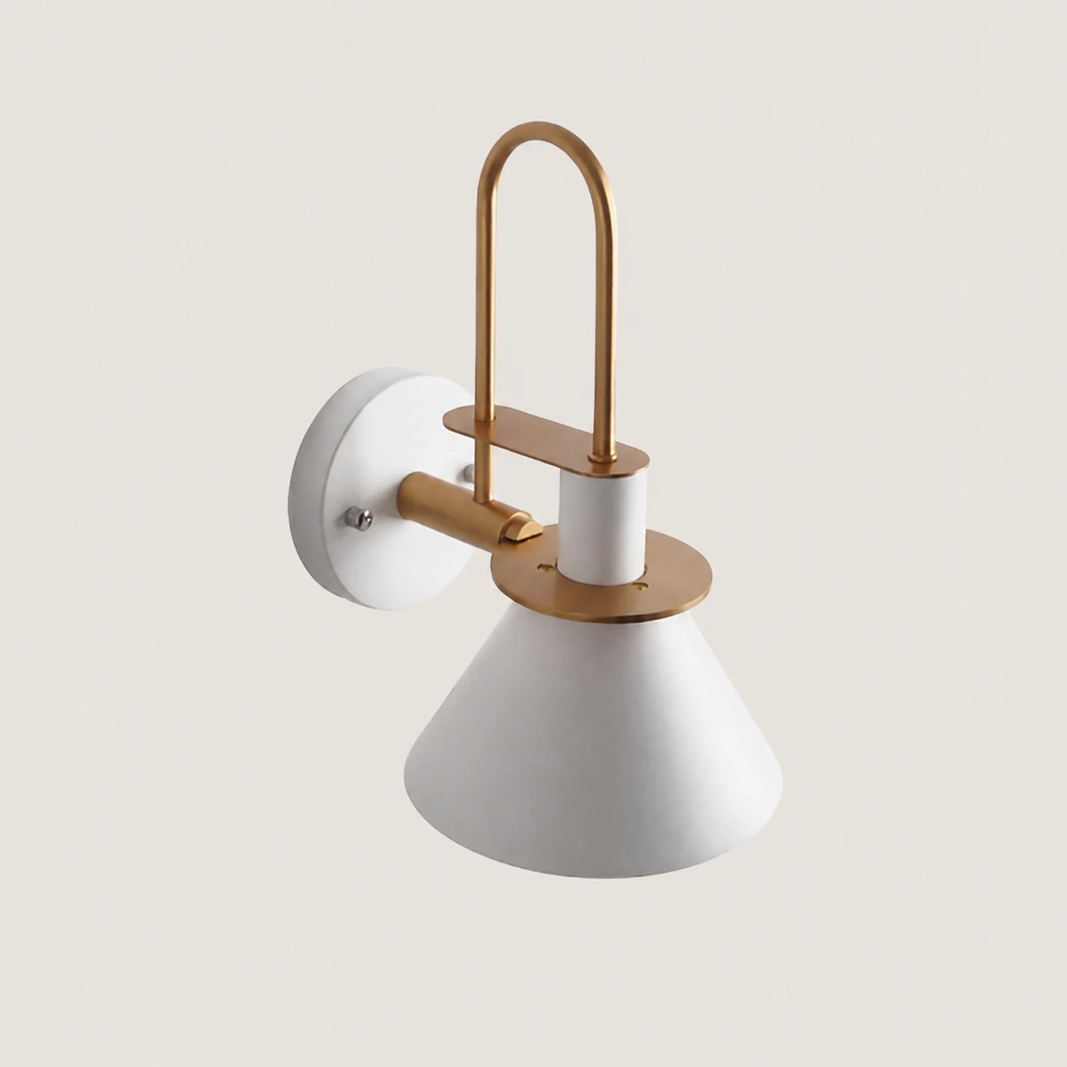 Nordic Metal Wall Sconce - Lumpaz