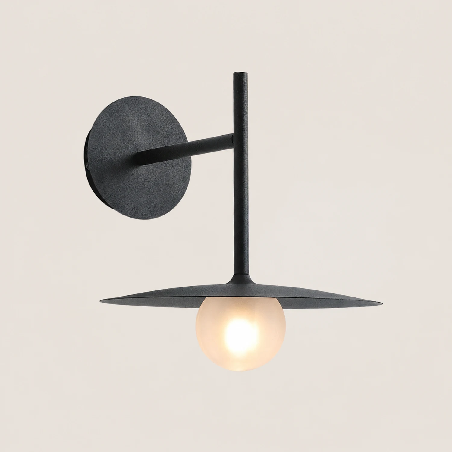 Gea Iron Wall Lamp - Lumpaz