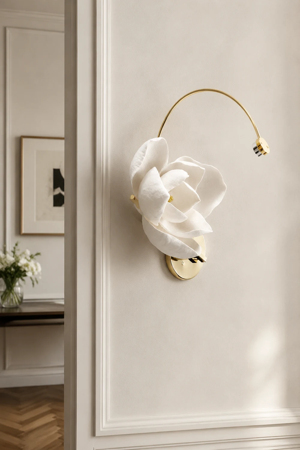 Lure Sconce - Lumpaz