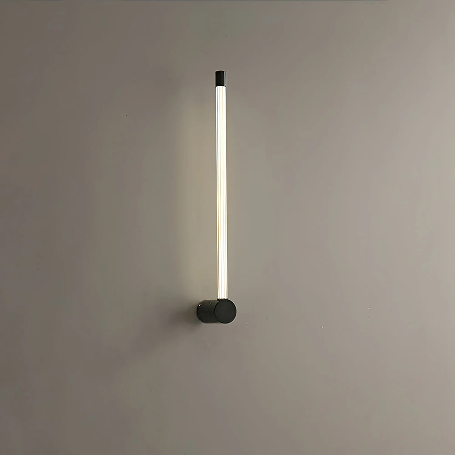 Linear LED Sconce - Lumpaz