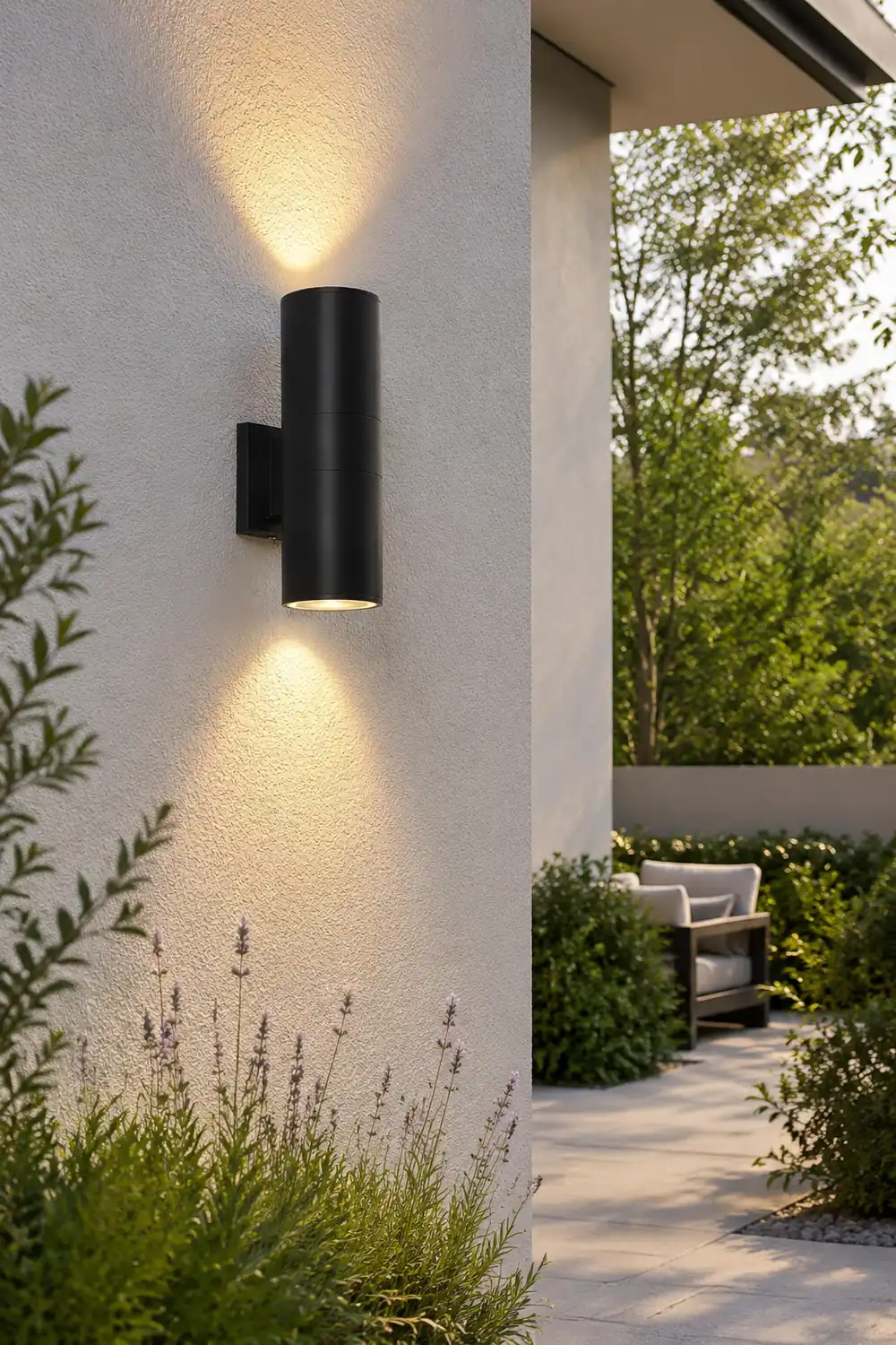 Cylindrical Outdoor Wall Light - Lumpaz
