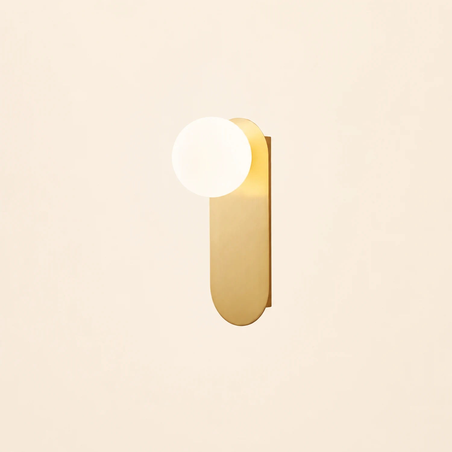 Flat Base Globe Sconce - Lumpaz