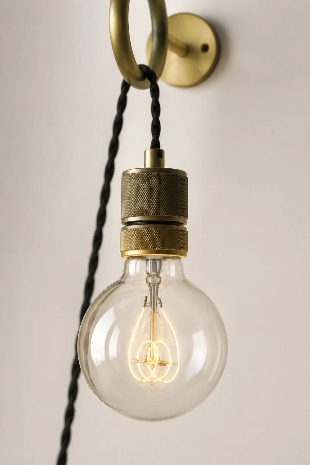 Loop Minimalist Wall Light With Wall Socket - Lumpaz