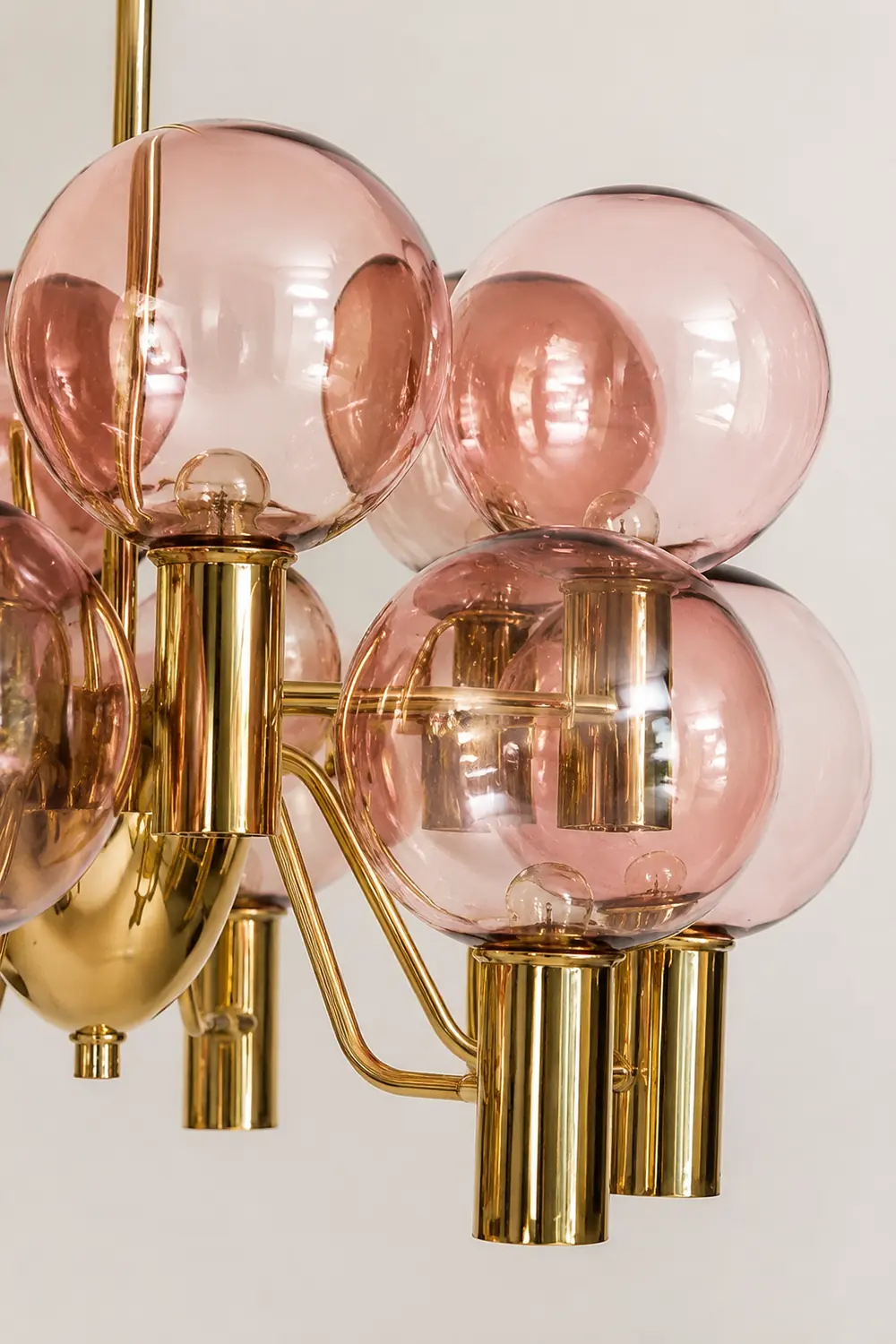Contemporary Pink Glass 12-Bulb Decorative Chandelier - Lumpaz
