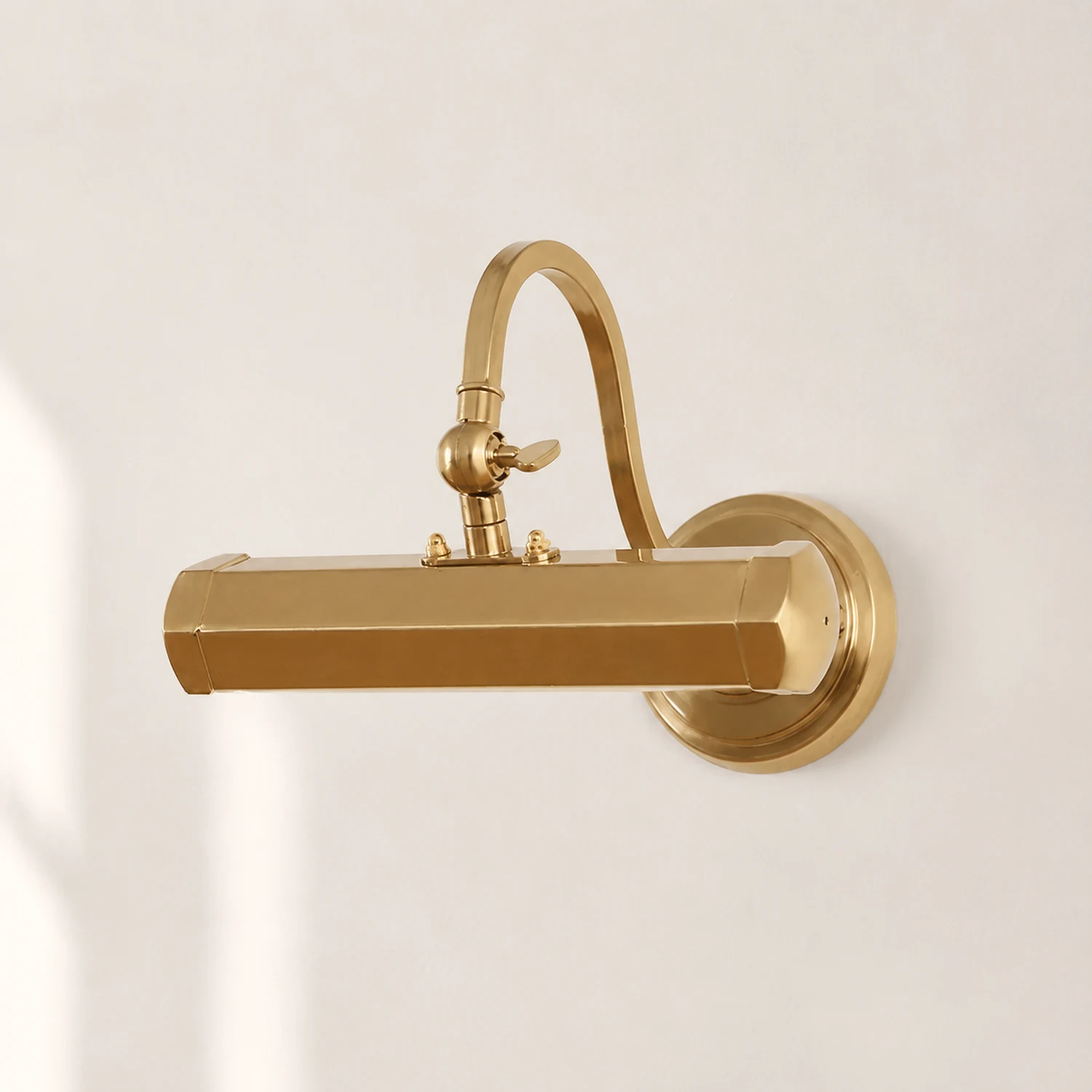 Pacific Wall Lamp - Lumpaz