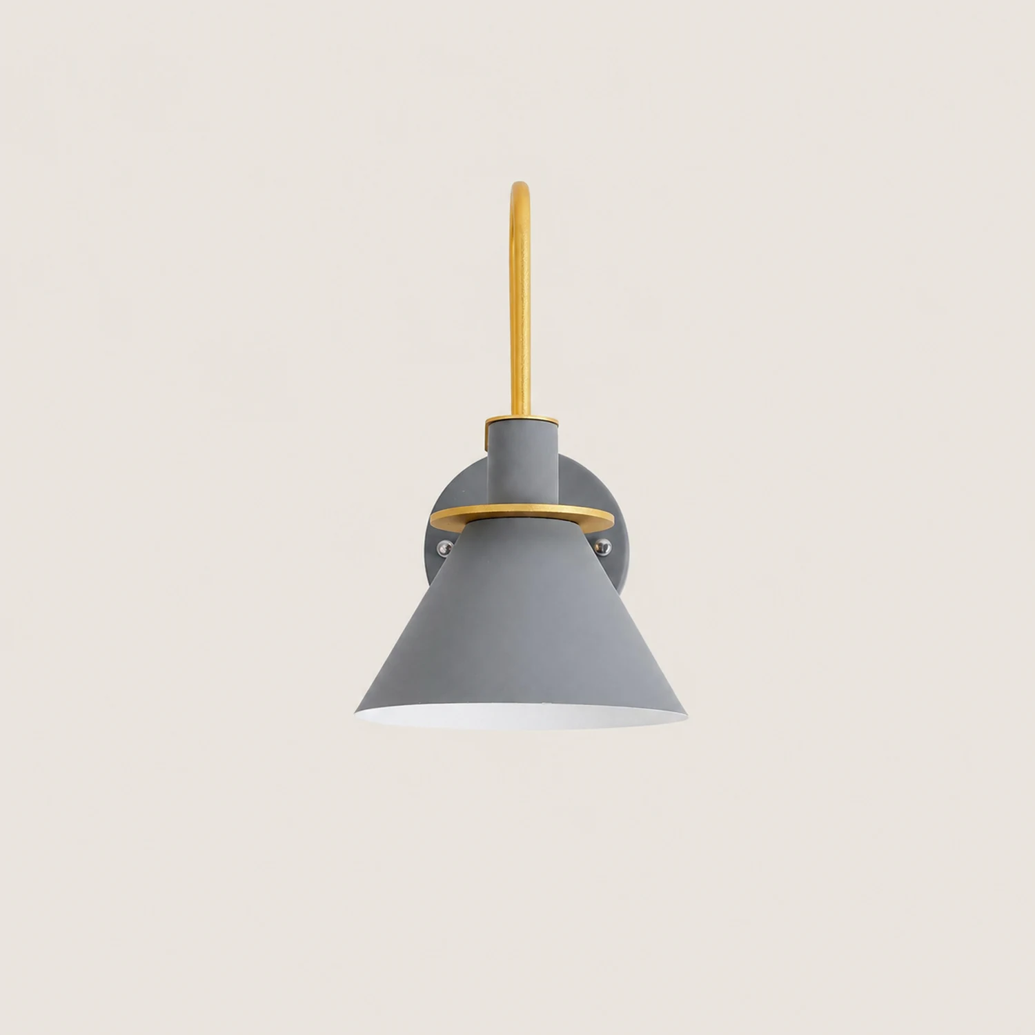 Nordic Metal Wall Sconce - Lumpaz