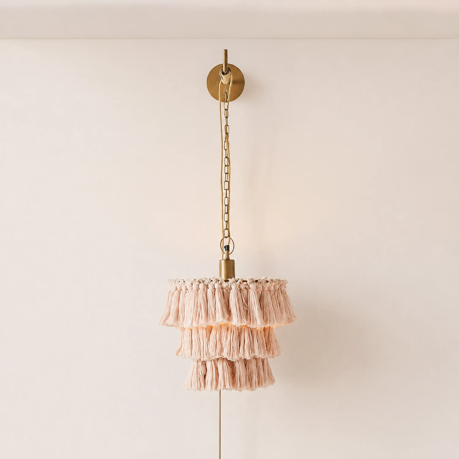 Fela Tassel Wall Lamp - Lumpaz
