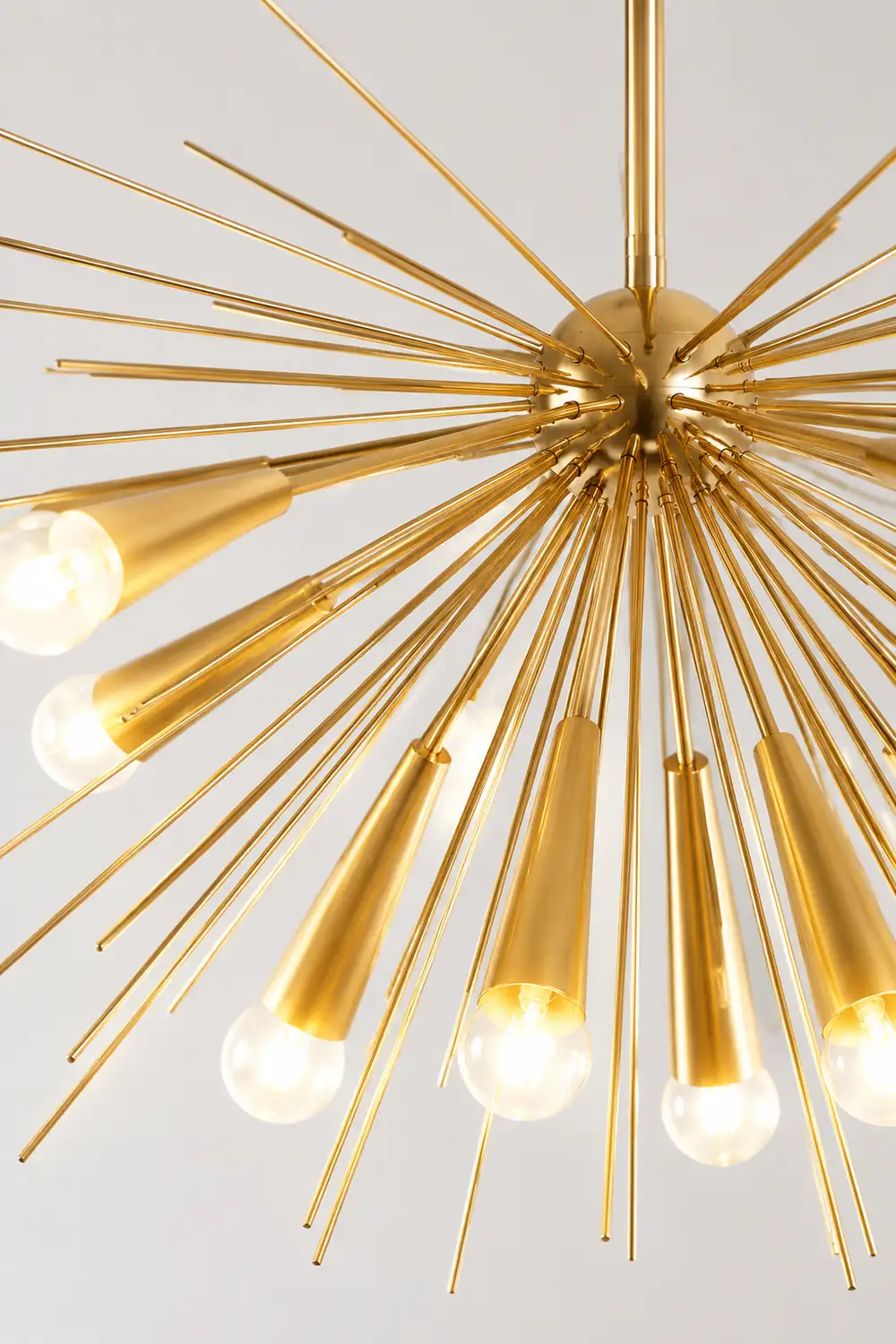 Mid-Century Modernist Brass Chandelier For Living Room - Lumpaz