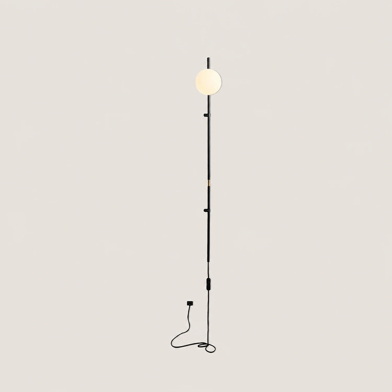Funiculi Plug In Wall Lamp - Lumpaz