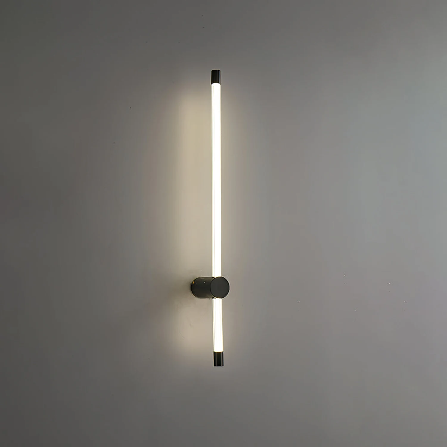 Linear LED Sconce - Lumpaz