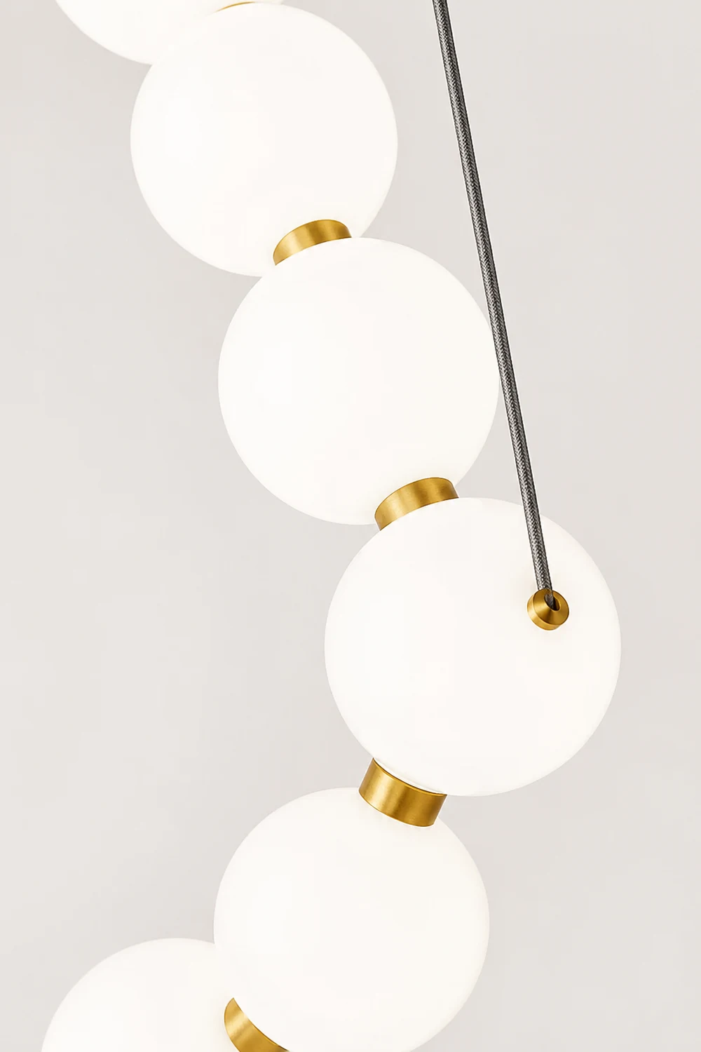 White LED Pearl Necklace Chandelier For Stair - Lumpaz