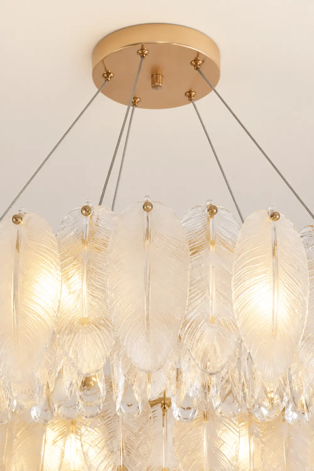 Feather Shape Crystal Glass Round Chandelier - Lumpaz