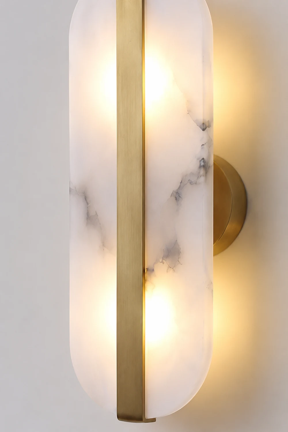 Stone Wall Alabaster LED Sconce - Lumpaz