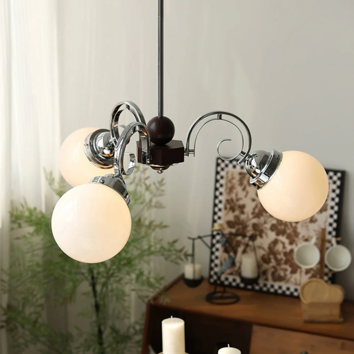 Vintage Kotter Cream Glass Chandelier - Lumpaz