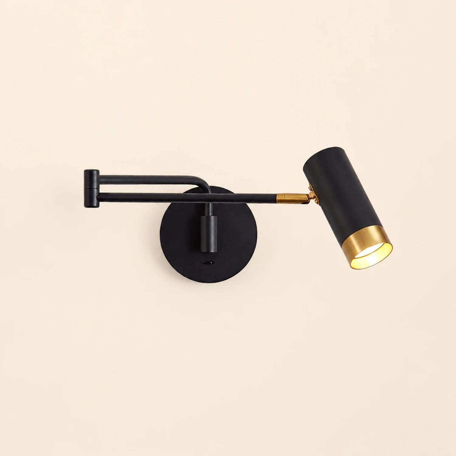 Ridge Arm Wall Lamp - Lumpaz