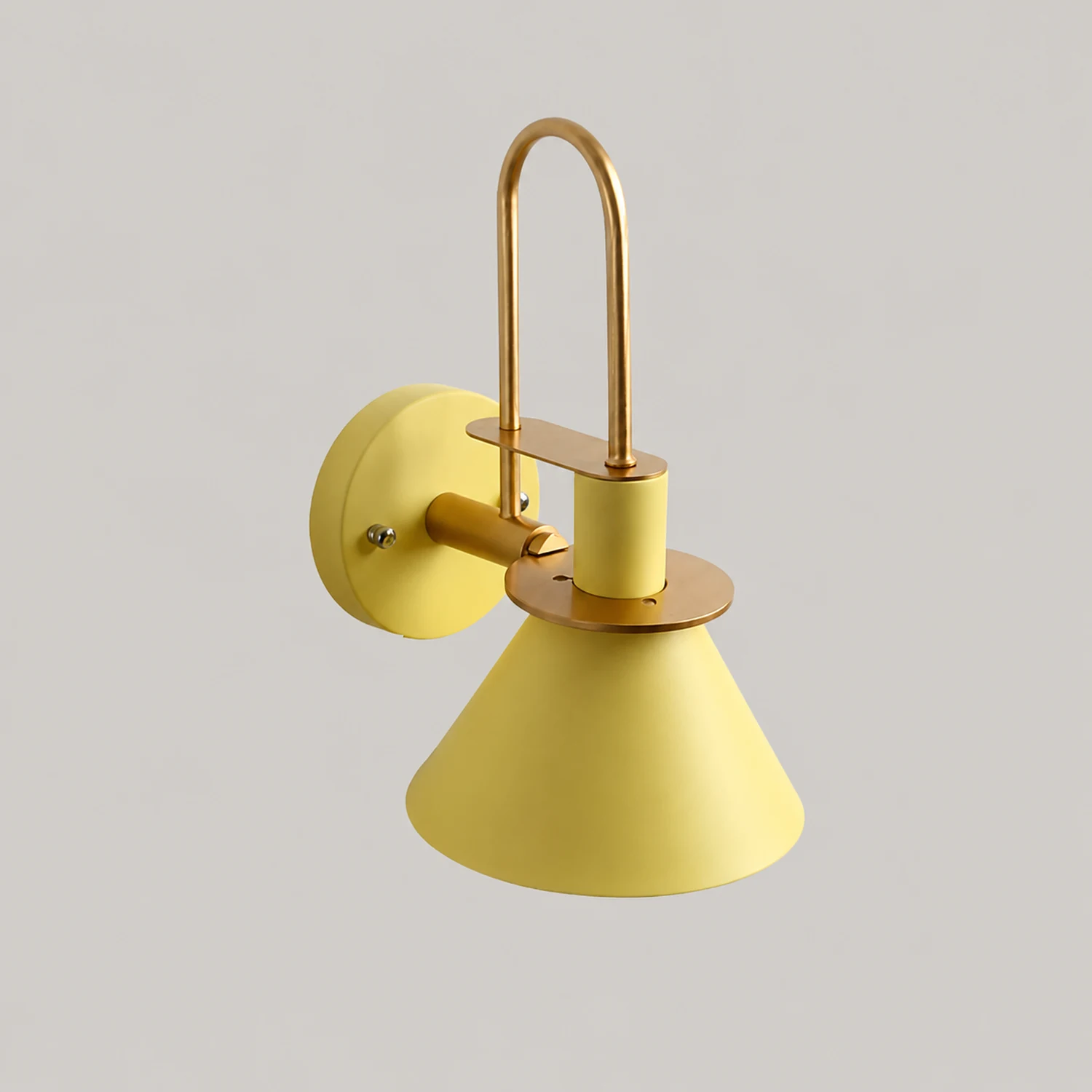 Nordic Metal Wall Sconce - Lumpaz