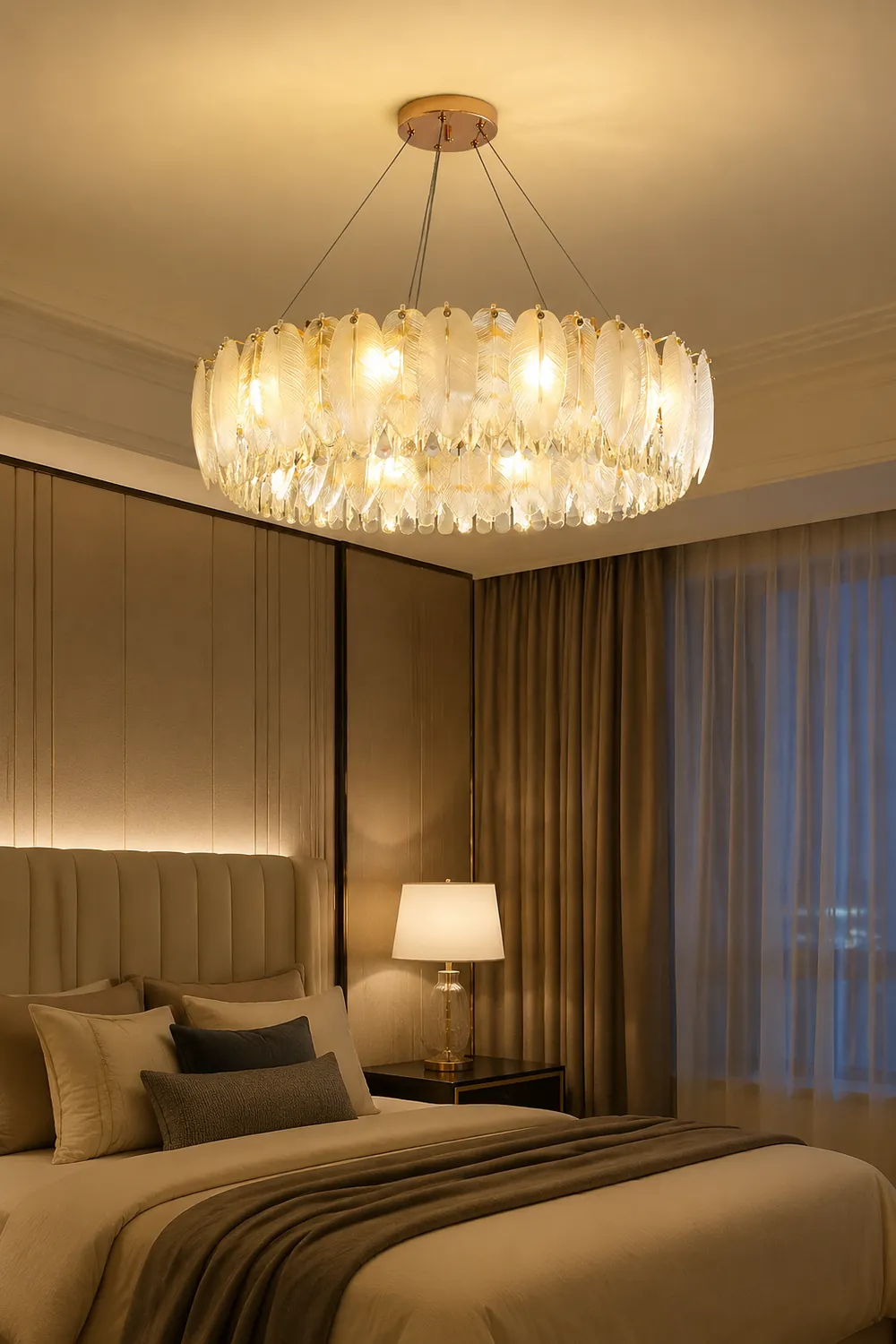 Feather Shape Crystal Glass Round Chandelier - Lumpaz