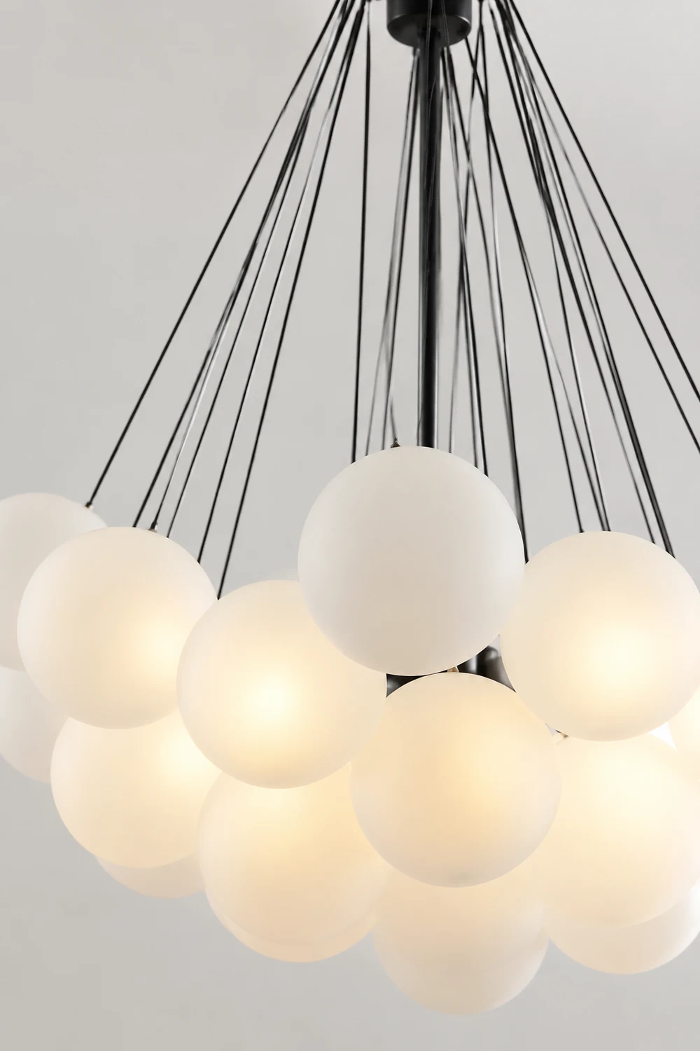 Bubble Chandelier Nordic Frosted Glass Ball Chandelier for Dining Room - Lumpaz