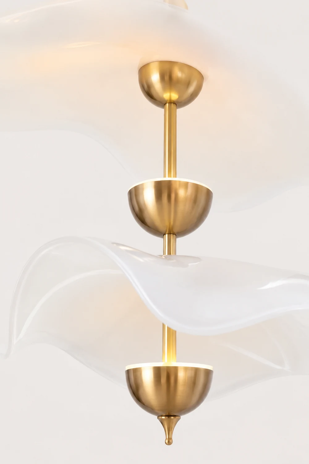 Art Deco Gold Metal Lotus Led Light Fixtures Chandeliers - Lumpaz