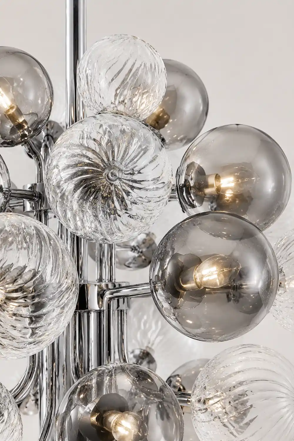 Contemporary Designer Cluster Bubble Glass Chandelier - Lumpaz