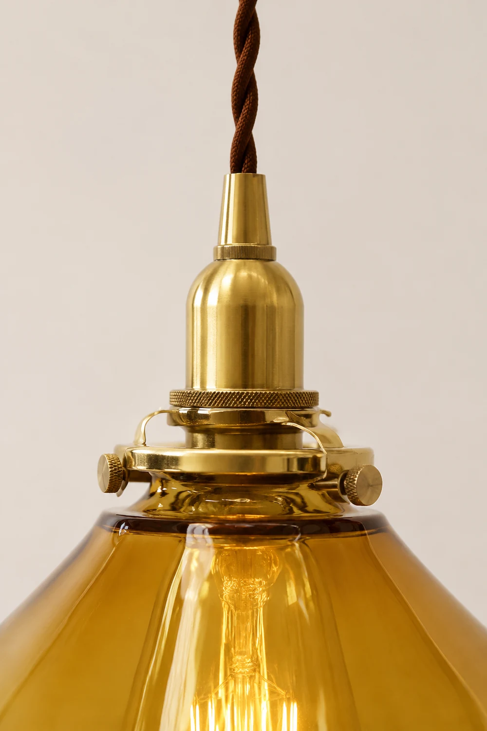 Vintage Single Head Retro Amber Glass Pendant Light - Lumpaz