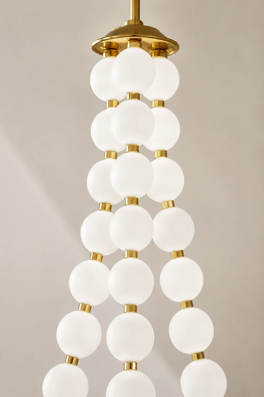 Art Deco White Bubble LED Chandelier For Staircase - Lumpaz