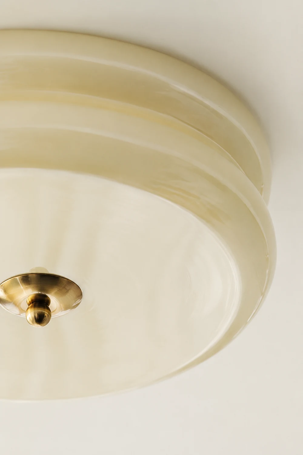 Art Deco Cream Cake Ceiling Light - Lumpaz
