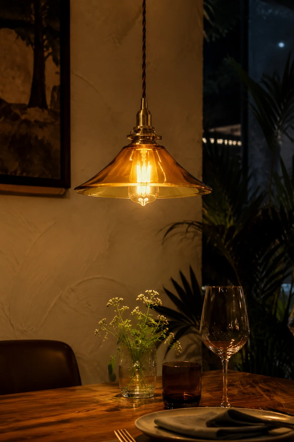 Vintage Single Head Retro Amber Glass Pendant Light - Lumpaz