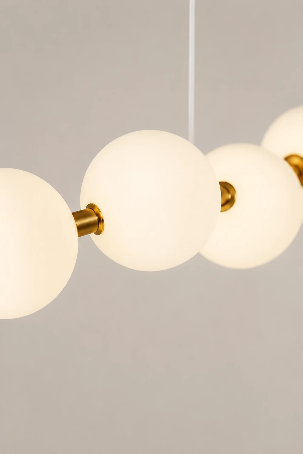 Creative Necklace String White Ball LED Pendant Lights - Lumpaz