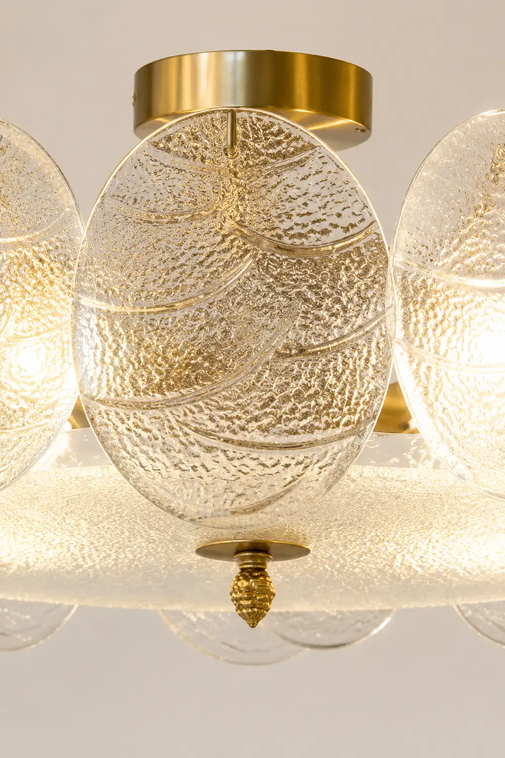 Modern Style Retro Glass Petals Ceiling Lamp - Lumpaz