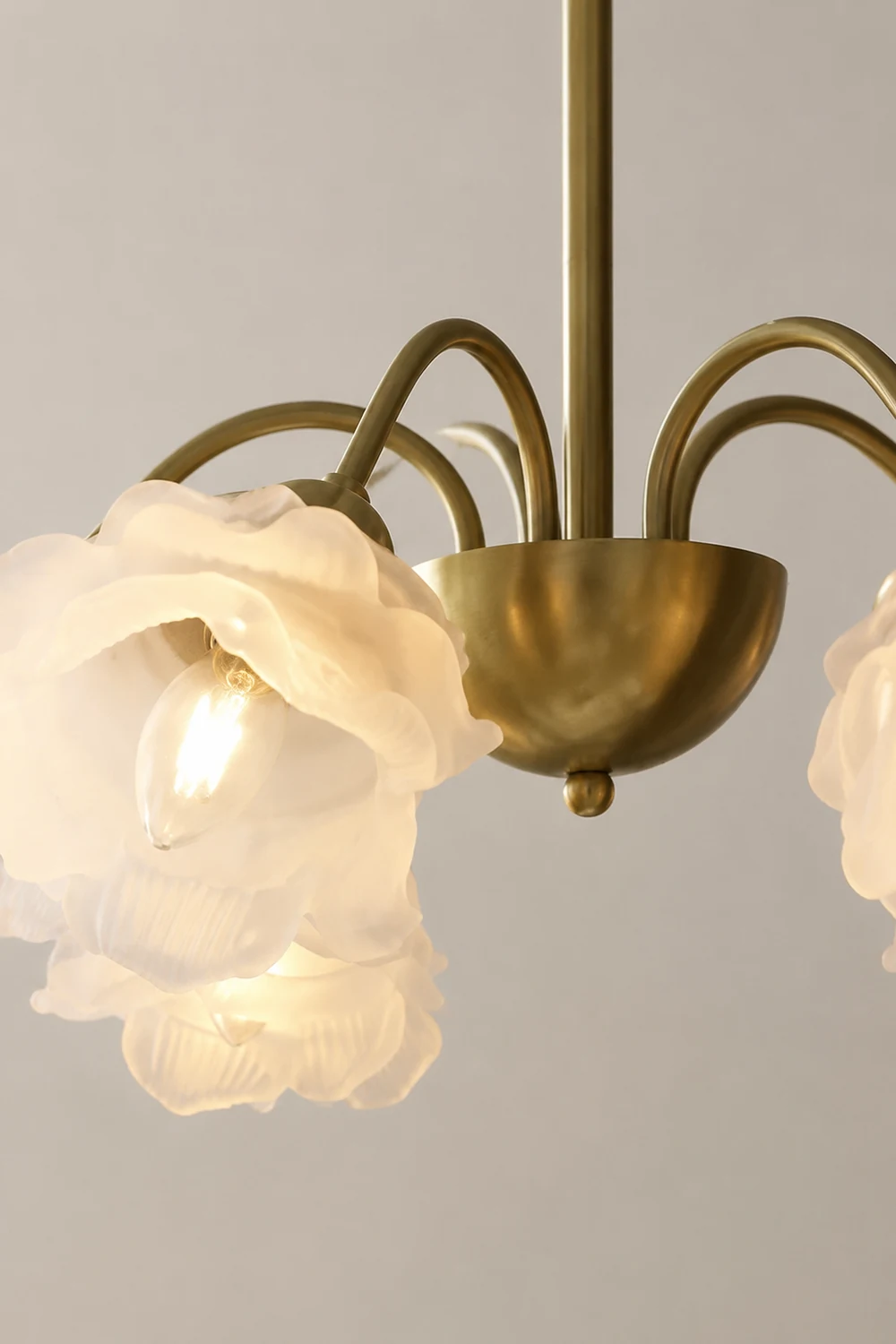 Modern French Retro Copper White Chandelier - Lumpaz