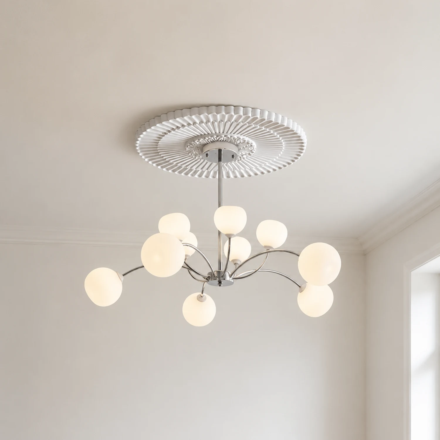 White Glass Globe Sputnik Shape Chandelier - Lumpaz