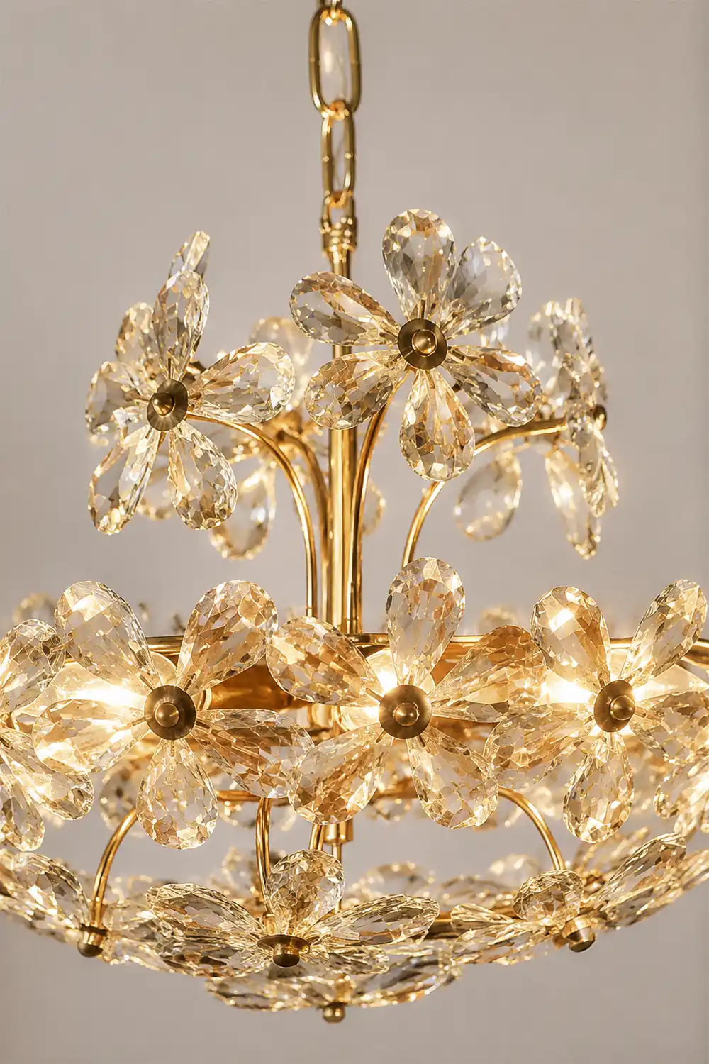 Luxury Crystal Bouquet Brass Chandeliers - Lumpaz