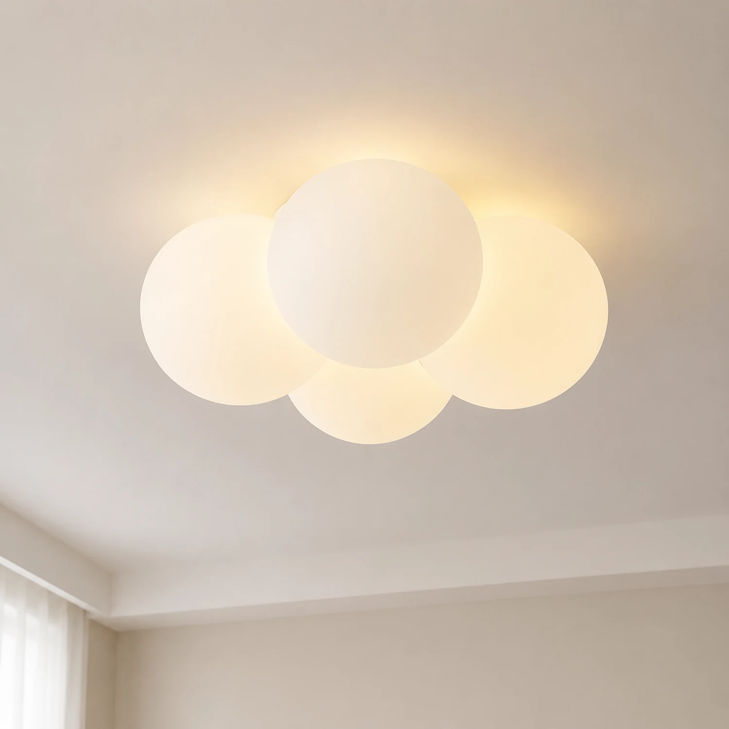Modern White Cloud Bubbles Ceiling Light - Lumpaz