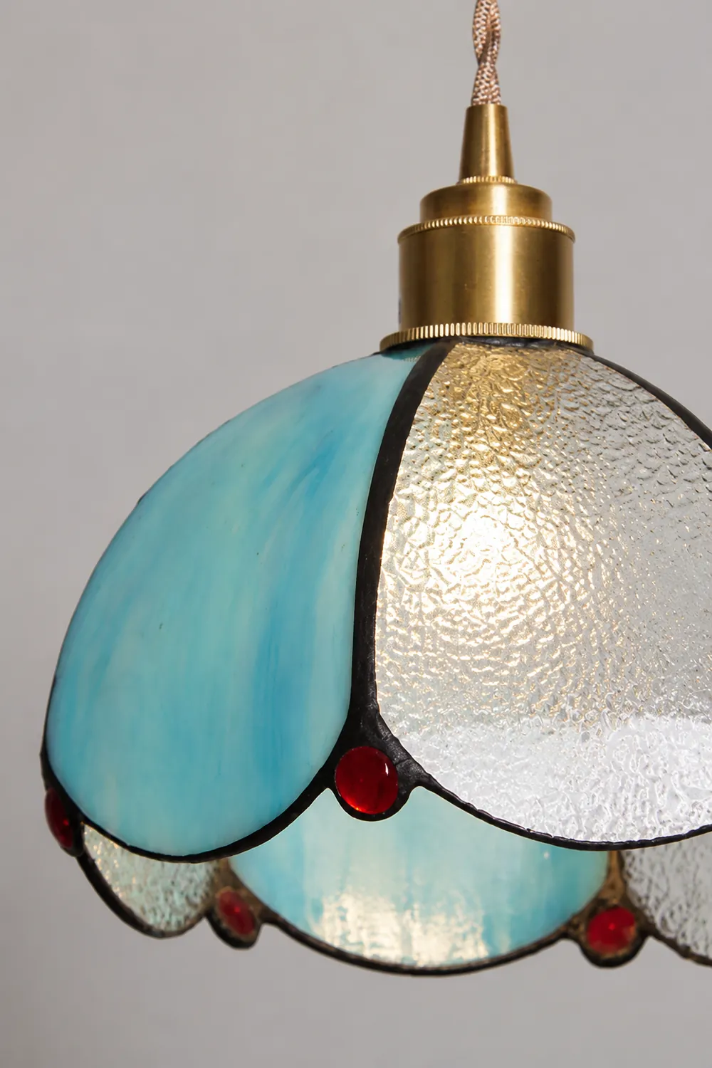 Vintage Stained Glass Dome Tiffany Pendant Light - Lumpaz