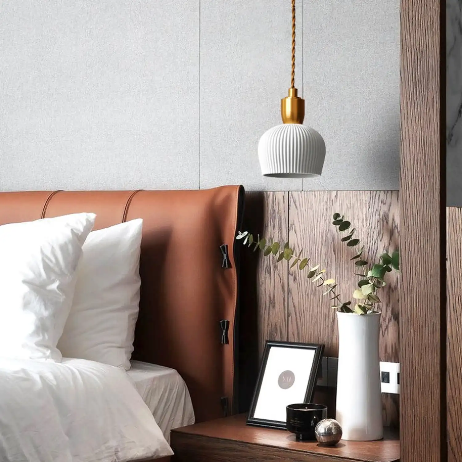 Retro Pleated Ceramic Brass Cocoon Pendant Lamp - Lumpaz