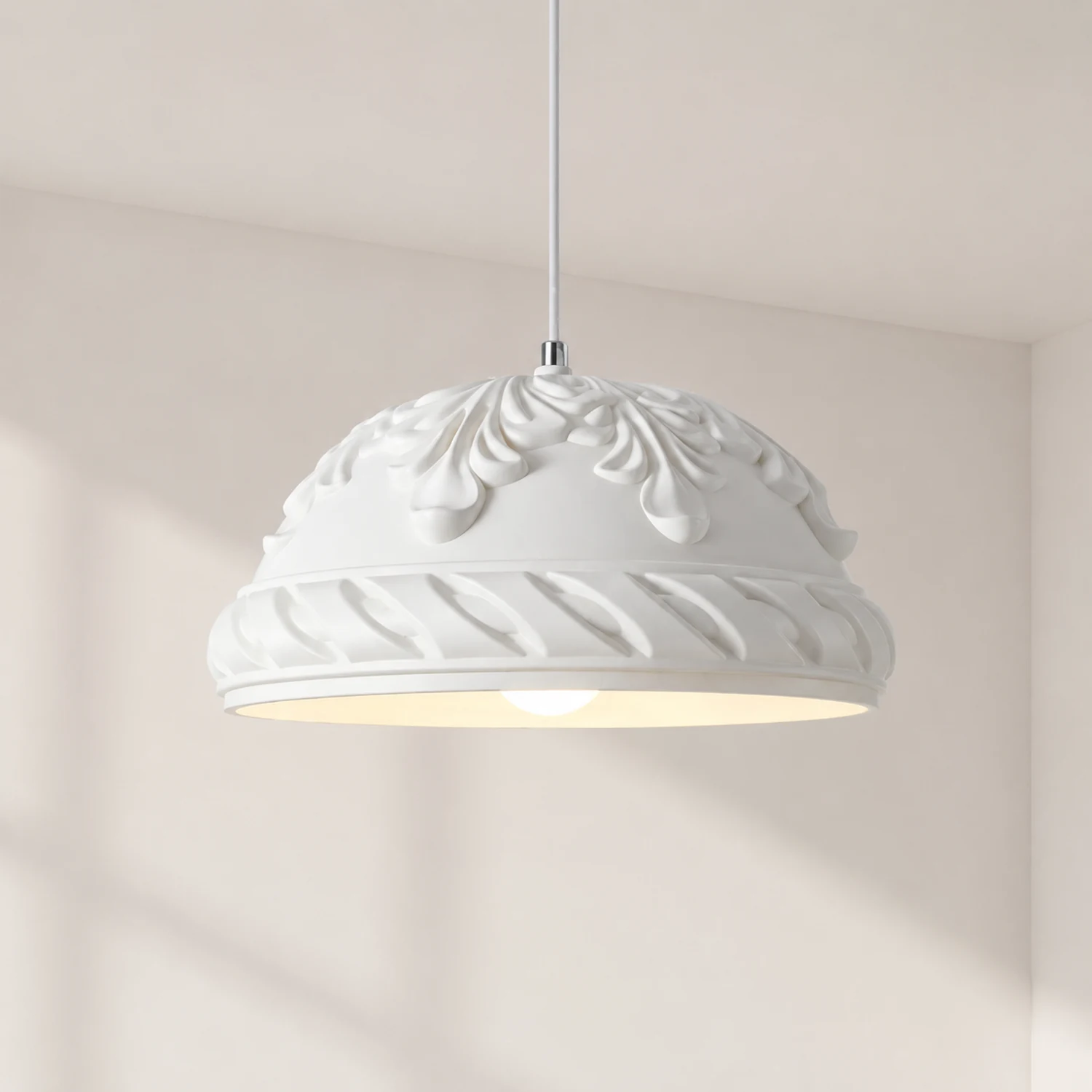 French Style Resin Retro Pendant Light - Lumpaz