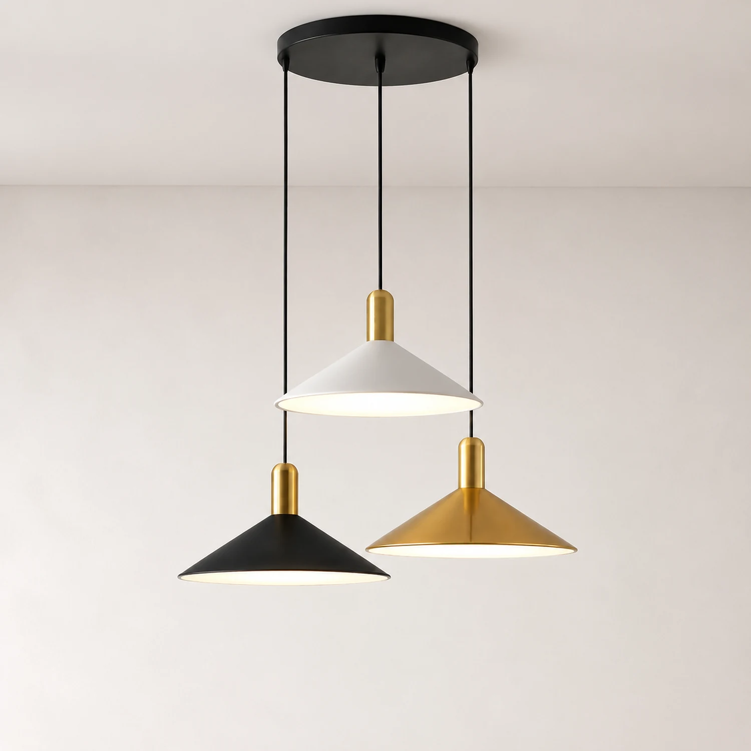 Carins Pendelleuchte, 3-farbig - Lumpaz